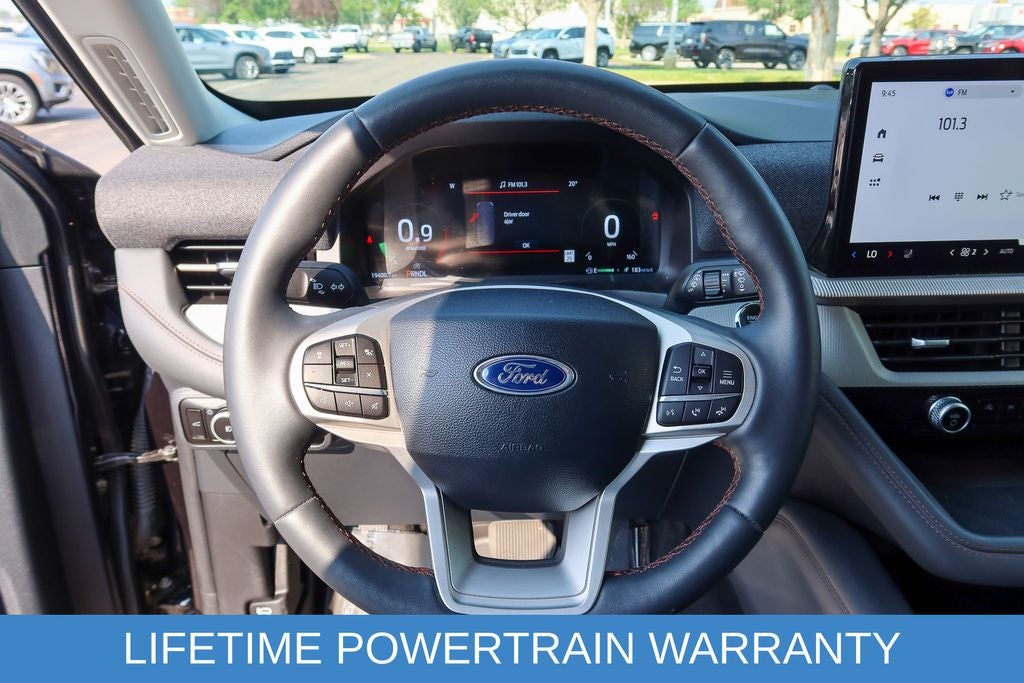 2025 Ford Explorer Active
