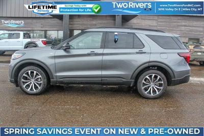 2025 Ford Explorer ST-Line