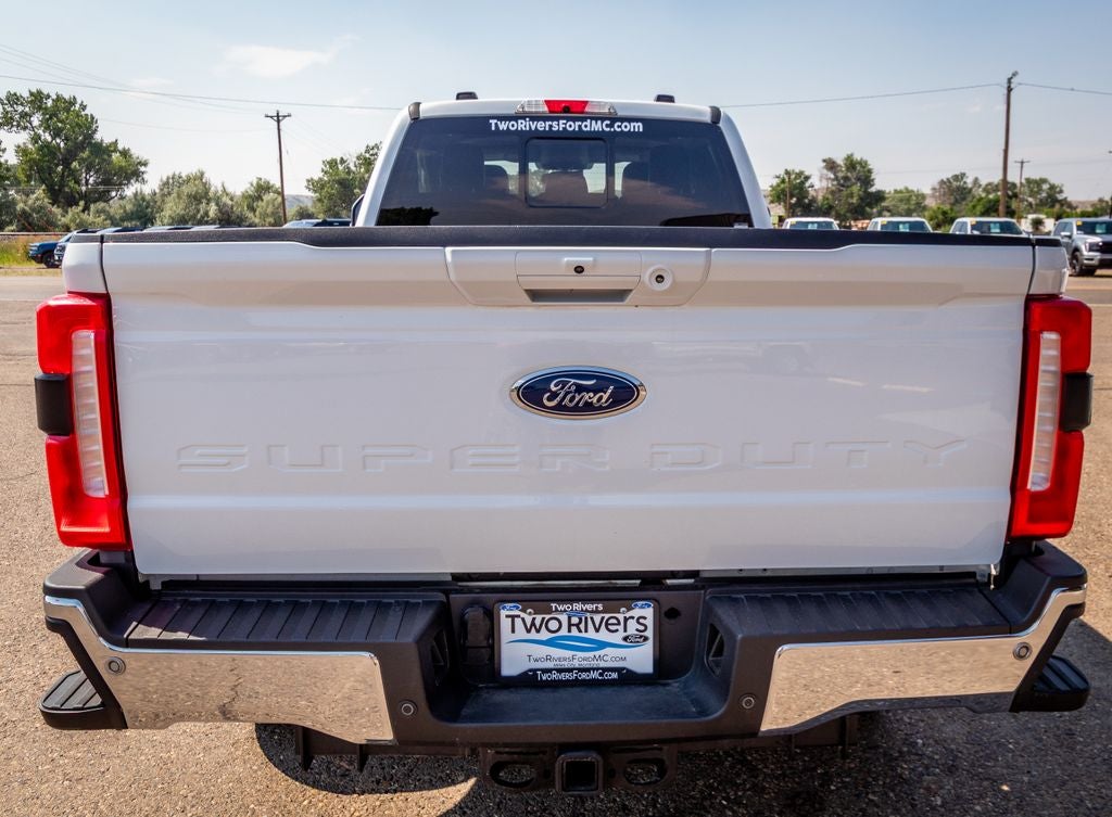 2023 Ford F-350SD Lariat