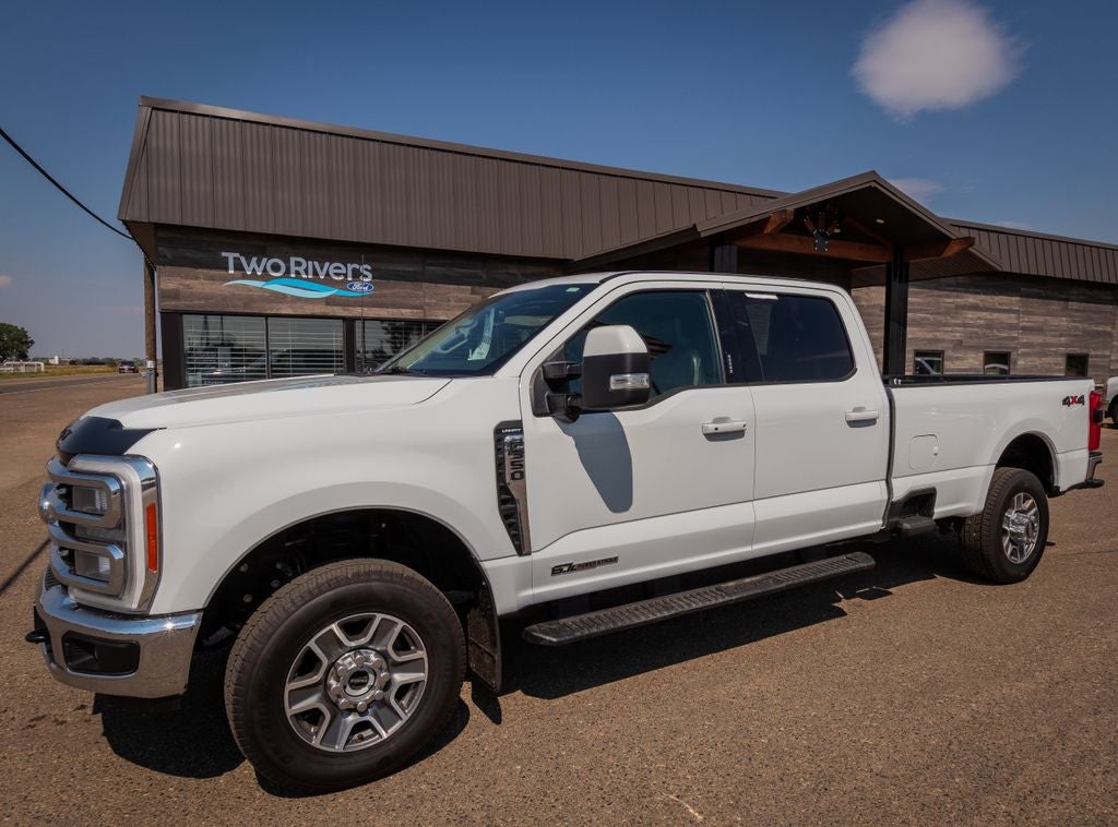 2023 Ford F-350SD Lariat