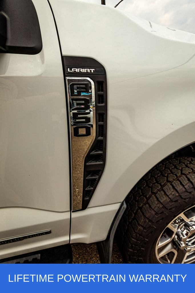 2025 Ford F-350SD Lariat