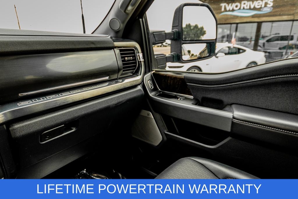 2025 Ford F-350SD Lariat