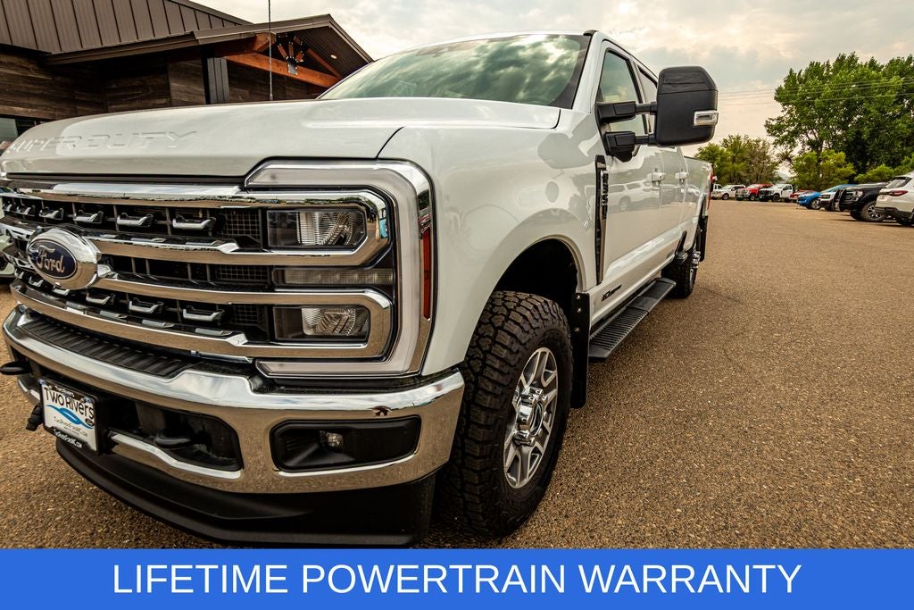 2025 Ford F-350SD Lariat