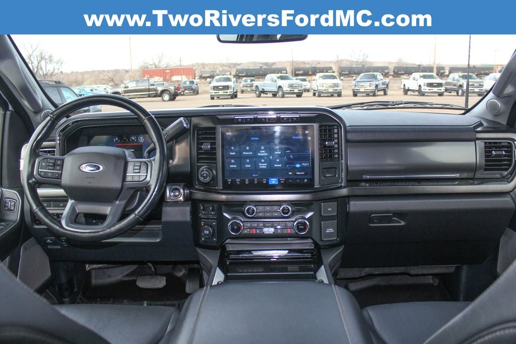 2023 Ford F-350SD Lariat