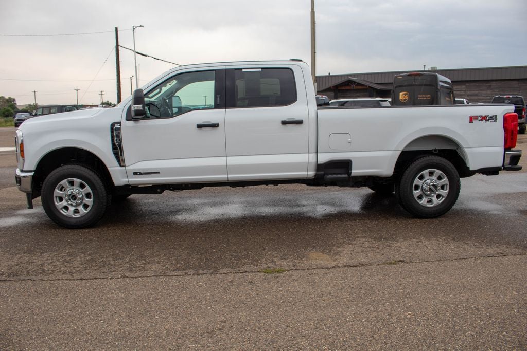 2024 Ford F-350SD XLT