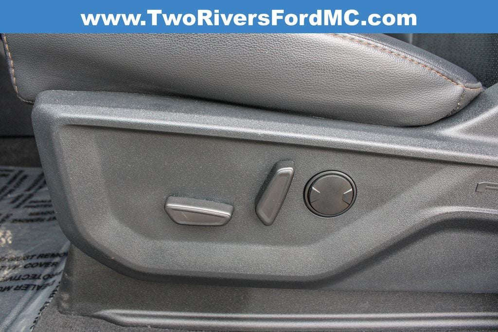 2025 Ford F-350SD Lariat