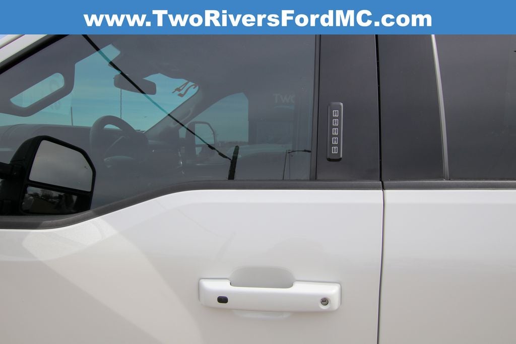 2024 Ford F-350SD Lariat DRW