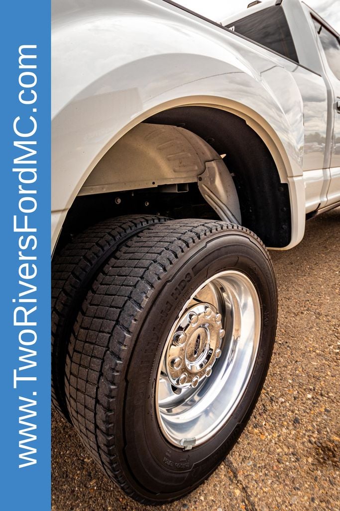 2022 Ford F-450SD Limited DRW