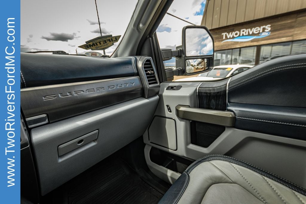 2022 Ford F-450SD Limited DRW