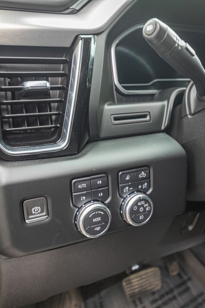 2024 GMC Sierra 3500HD Denali
