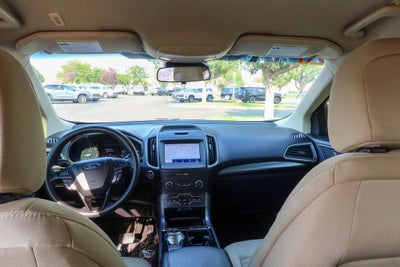 2020 Ford Edge SE