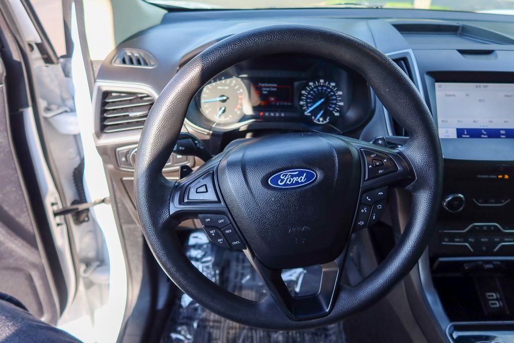 2020 Ford Edge SE