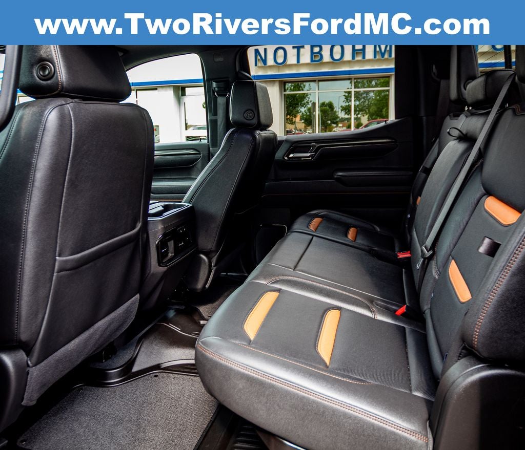 2025 GMC Sierra 1500 AT4
