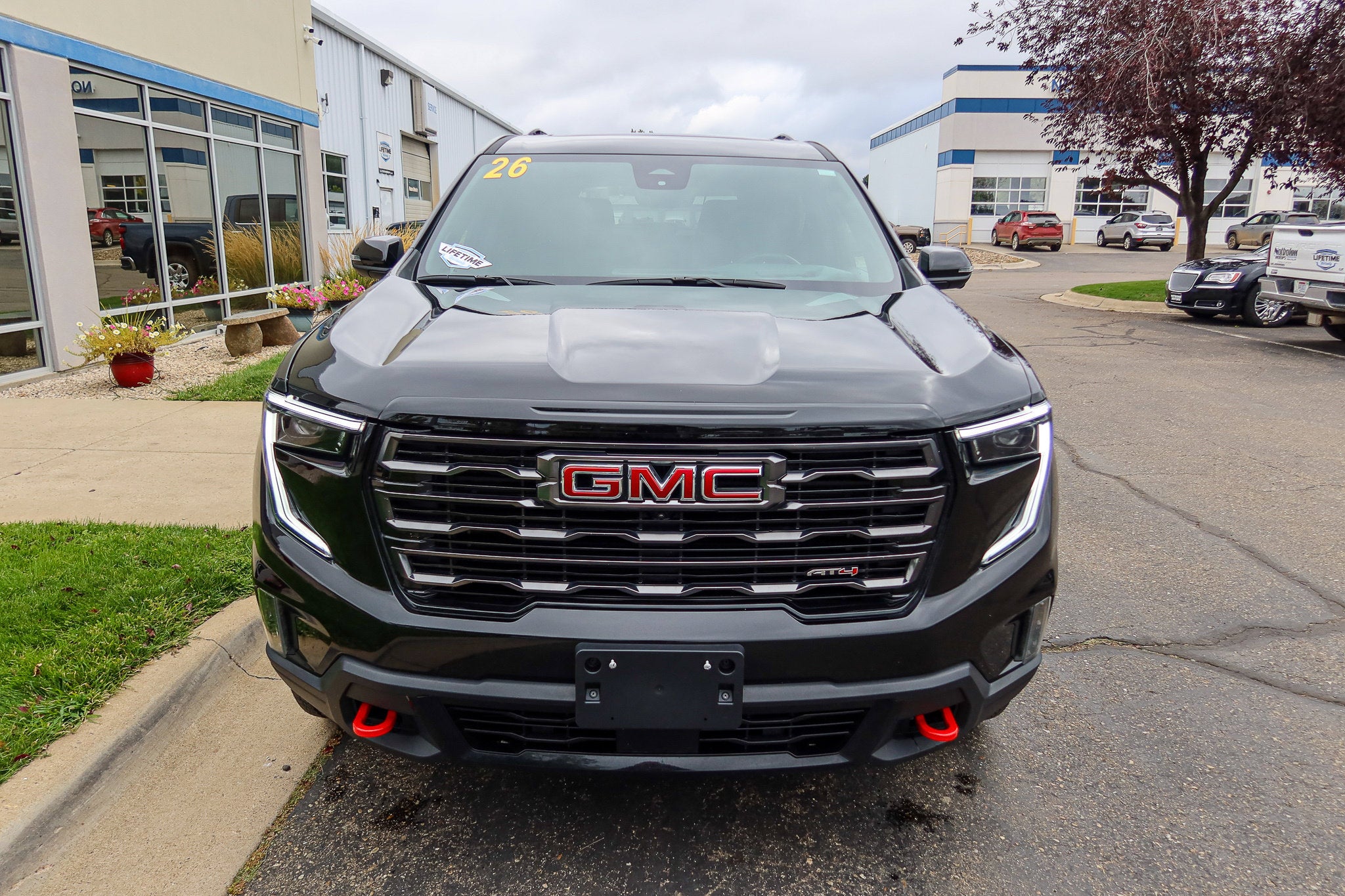2026 GMC Acadia AT4