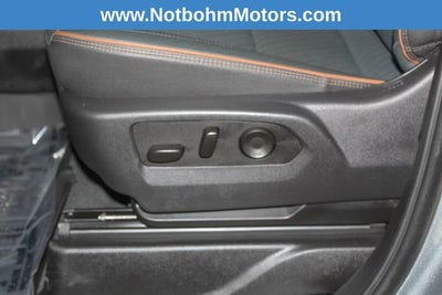 2025 GMC Yukon XL AT4