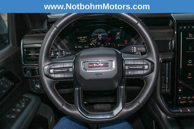 2025 GMC Yukon XL AT4