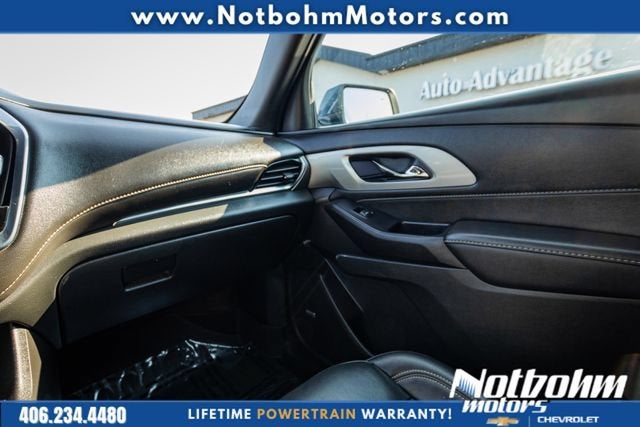 2022 Chevrolet Traverse LT Leather