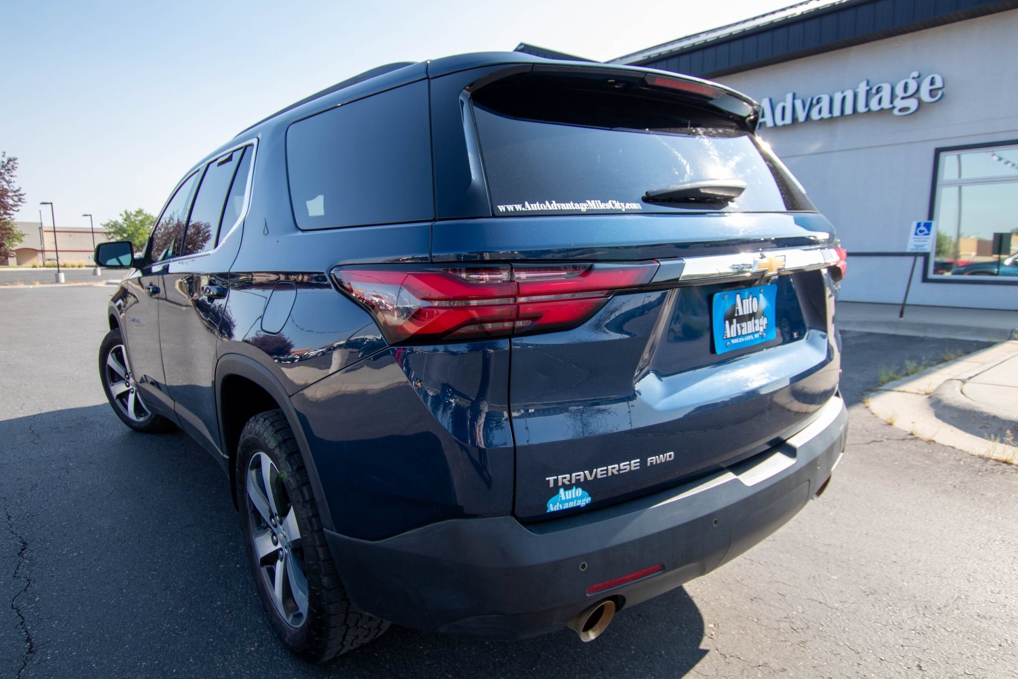 2022 Chevrolet Traverse LT Leather