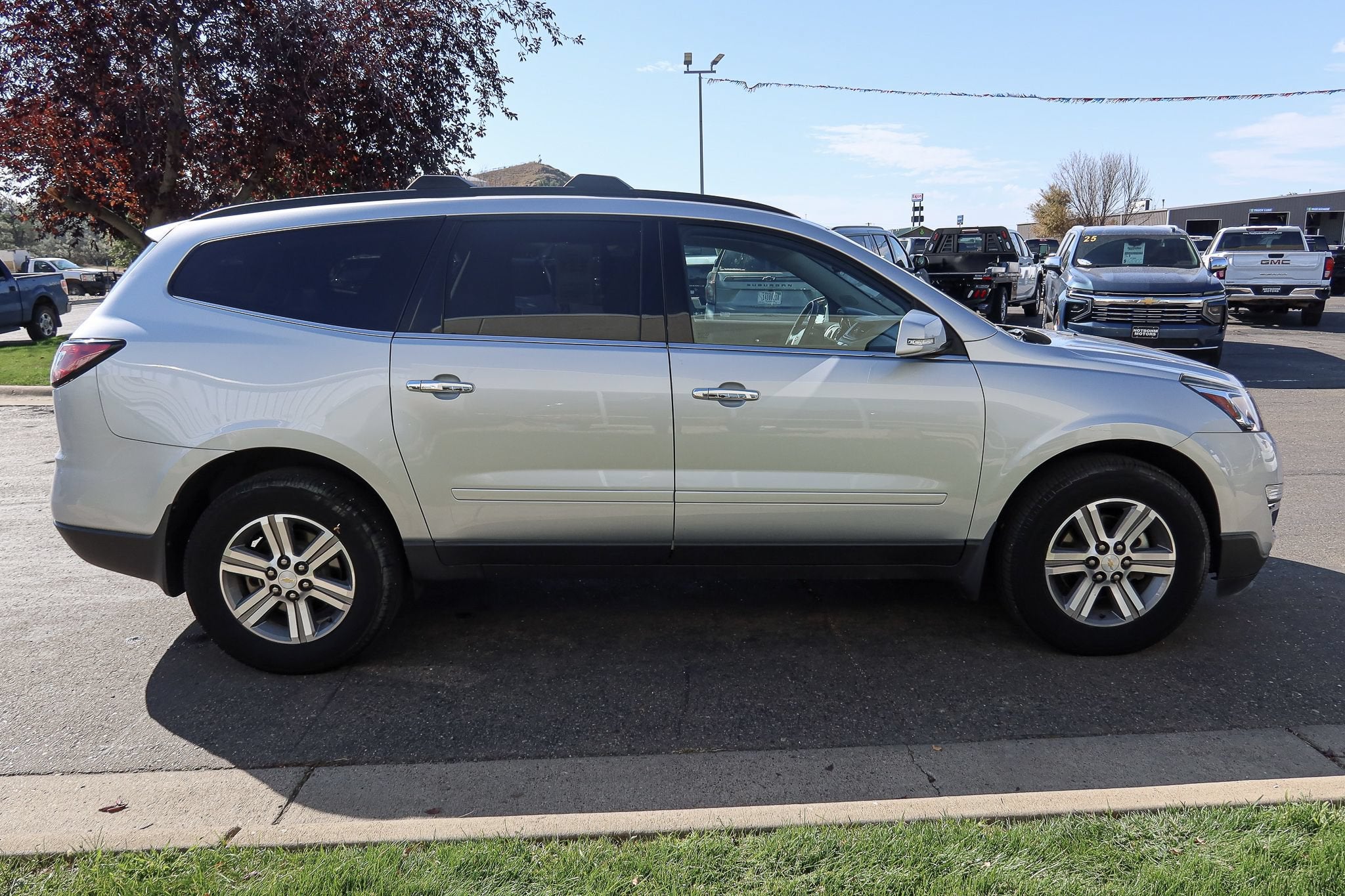 2017 Chevrolet Traverse LT