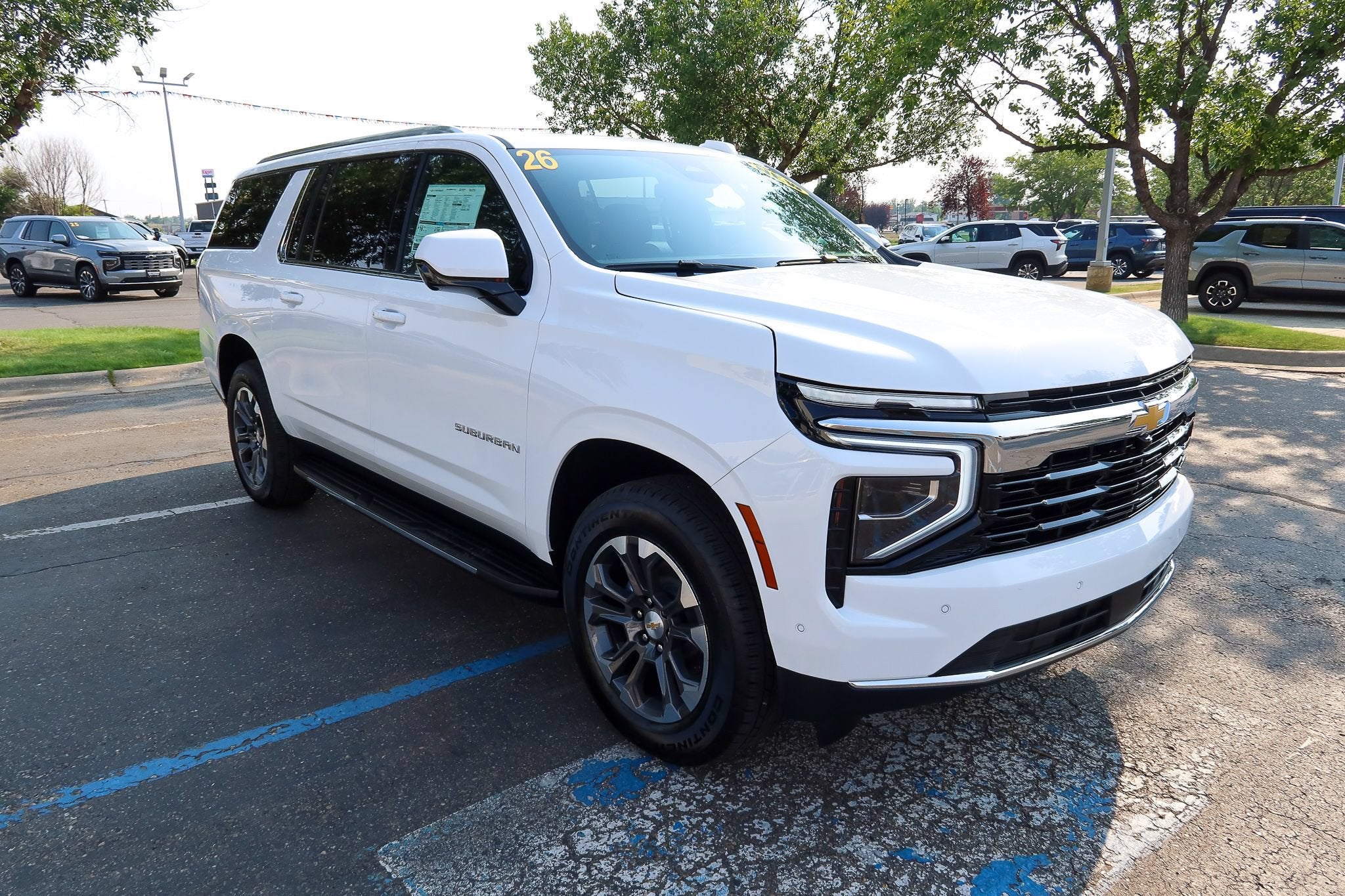 2026 Chevrolet Suburban LS