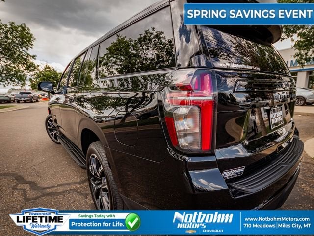 2024 Chevrolet Suburban RST