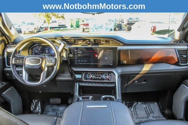 2024 GMC Sierra 3500 HD Denali