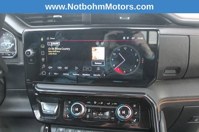 2025 GMC Sierra 3500 HD AT4