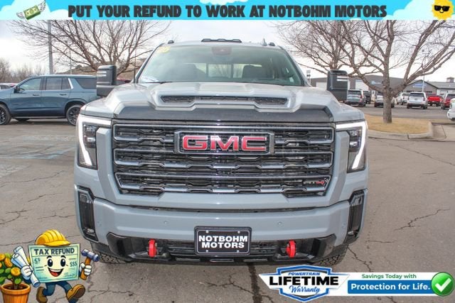 2025 GMC Sierra 3500 HD AT4