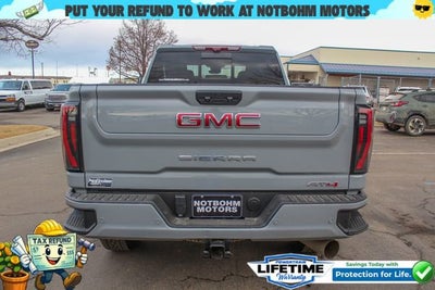 2025 GMC Sierra 3500 HD AT4