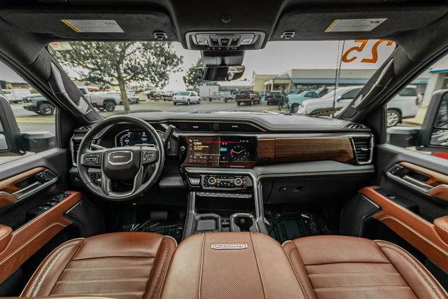 2025 GMC Sierra 3500 HD Denali Ultimate DRW