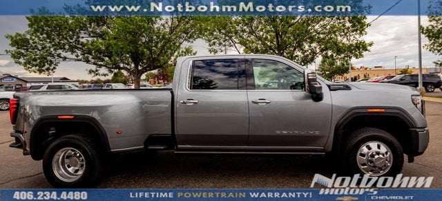 2025 GMC Sierra 3500 HD Denali Ultimate DRW