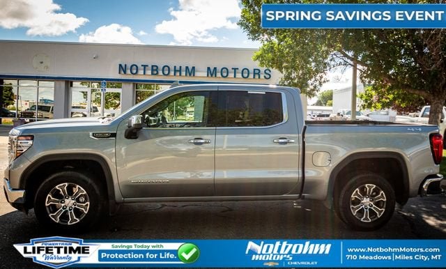 2025 GMC Sierra 4WD Crew Cab Short Box SLT's photo
