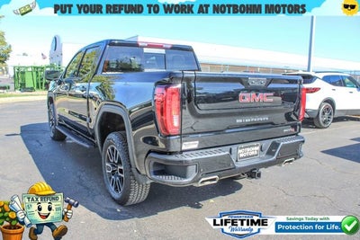 2023 GMC Sierra 1500 AT4