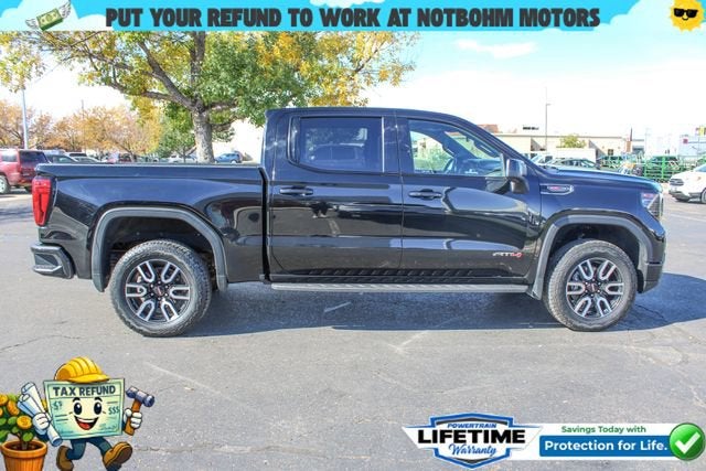 2023 GMC Sierra 1500 AT4