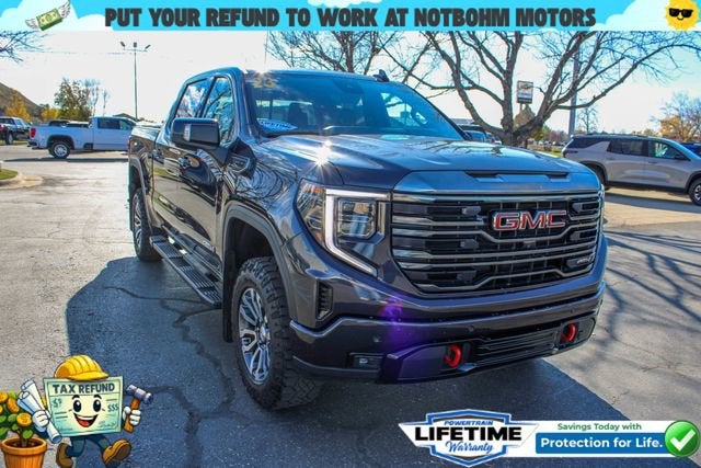 2023 GMC Sierra 1500 AT4