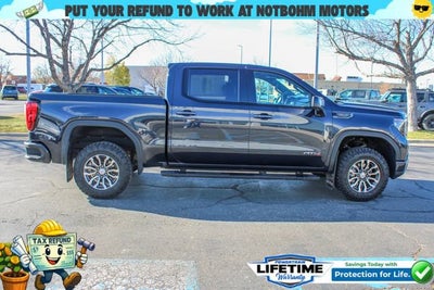 2023 GMC Sierra 1500 AT4