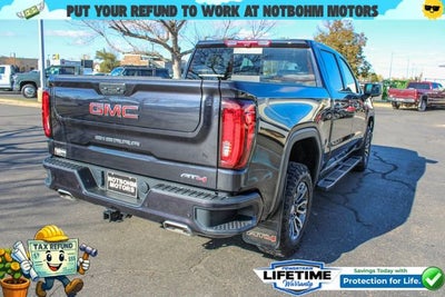 2023 GMC Sierra 1500 AT4
