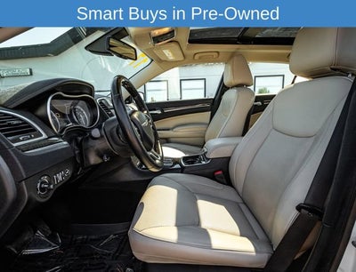 2017 Chrysler 300 300C