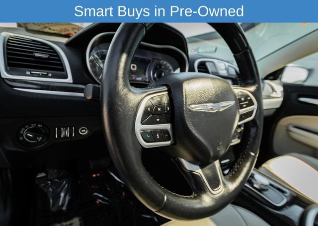 2017 Chrysler 300 300C