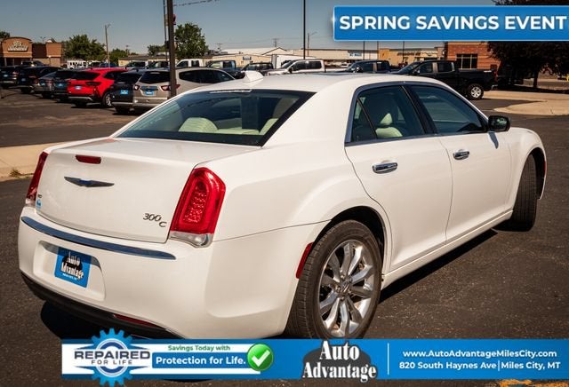 2017 Chrysler 300 300C