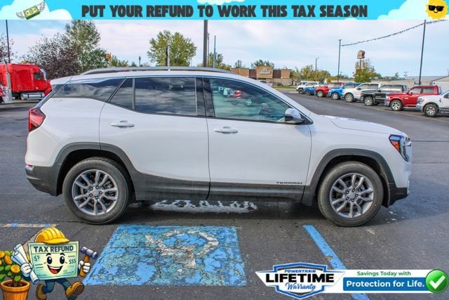 2024 GMC Terrain SLT