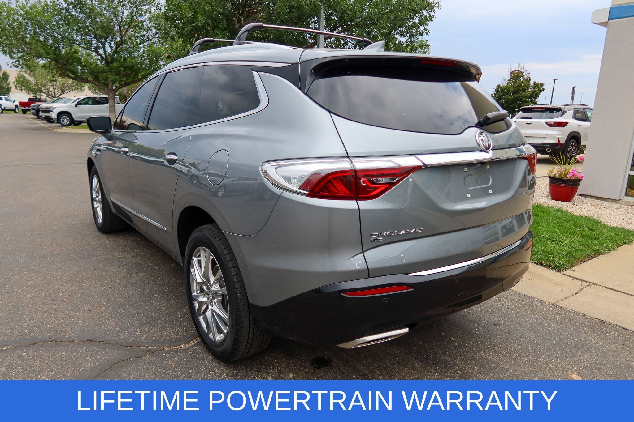 2023 Buick Enclave Essence