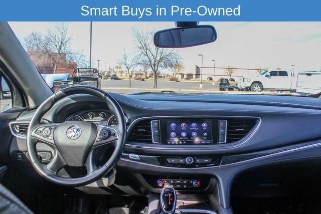 2020 Buick Enclave Essence